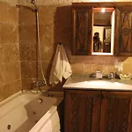 Värdshus Kismet Cave House 4*