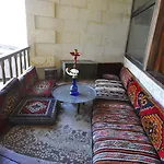 Kismet Cave House