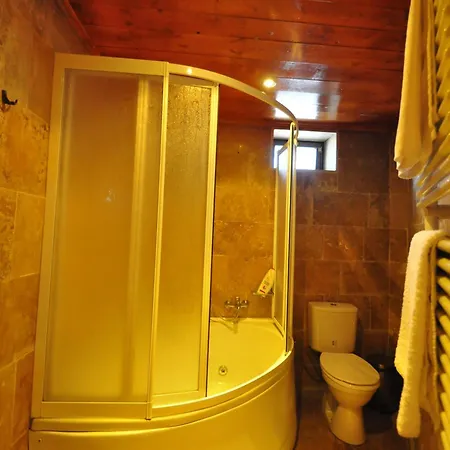 Kismet Cave House 4*