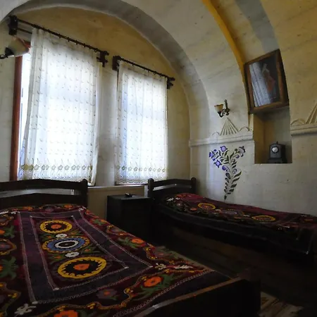 Kismet Cave House Inn 4*