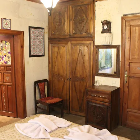 Kismet Cave House 4*