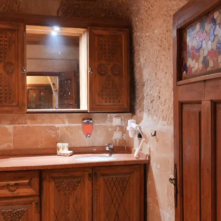Kismet Cave House
