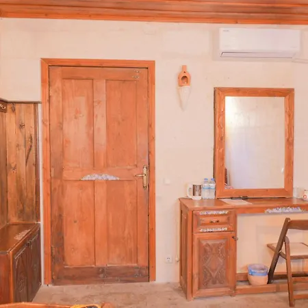 Kismet Cave House 4*